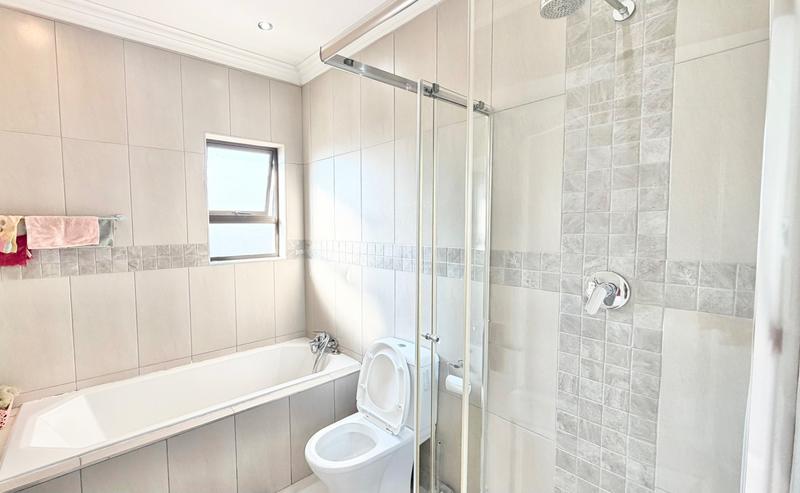4 Bedroom Property for Sale in Summerfields Estate Gauteng