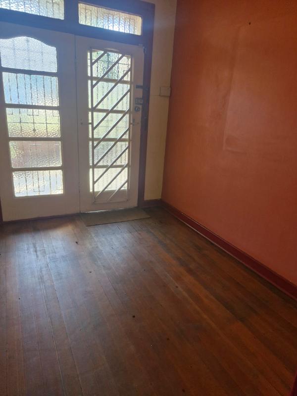 2 Bedroom Property for Sale in Bezuidenhout Valley Gauteng