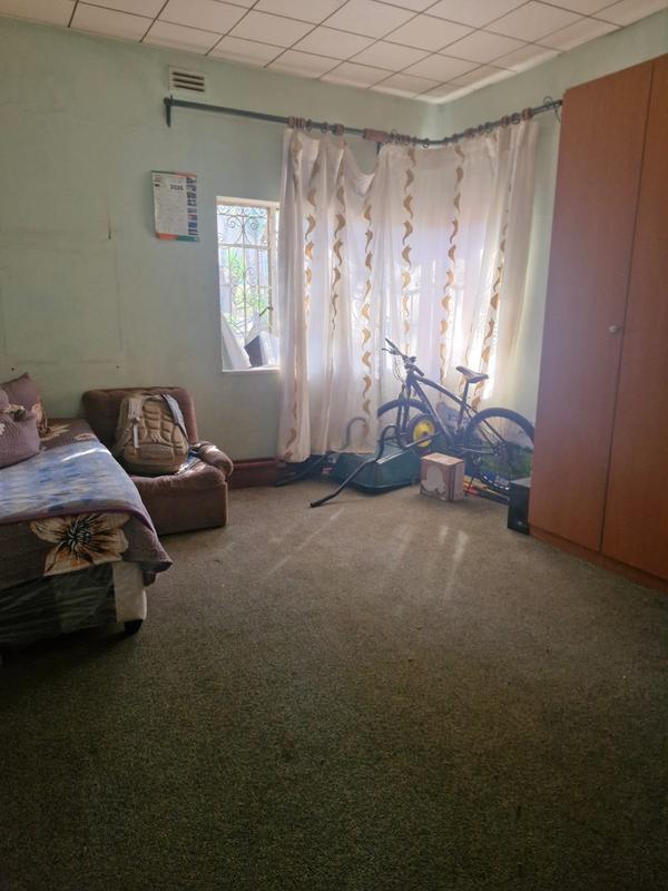 2 Bedroom Property for Sale in Bezuidenhout Valley Gauteng