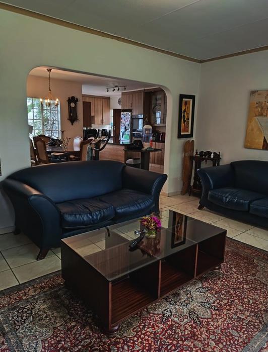 To Let 3 Bedroom Property for Rent in Lyndhurst Gauteng