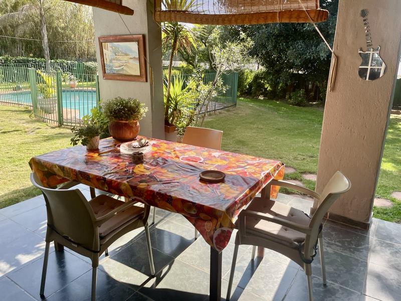 To Let 3 Bedroom Property for Rent in Lyndhurst Gauteng