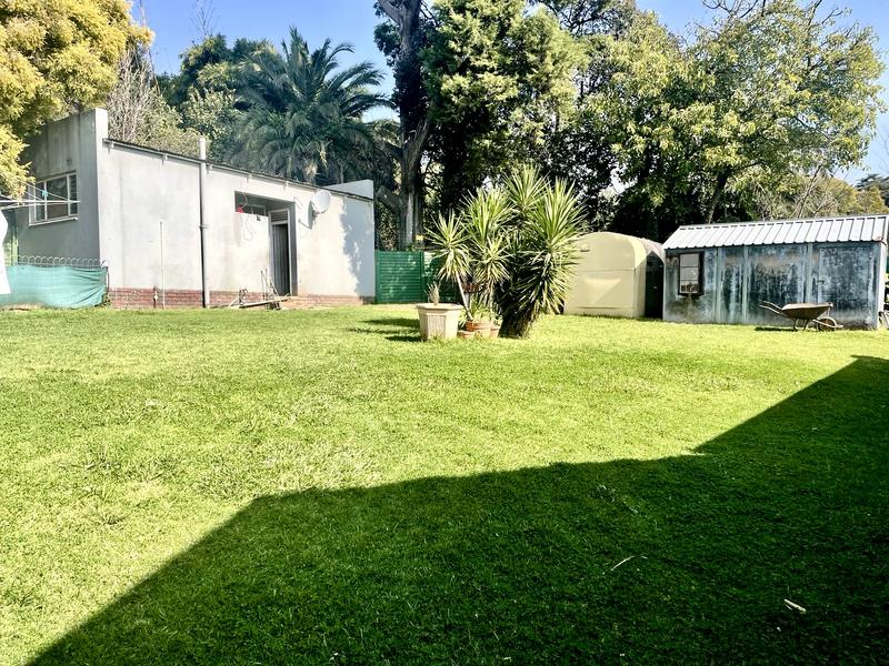 To Let 3 Bedroom Property for Rent in Lyndhurst Gauteng