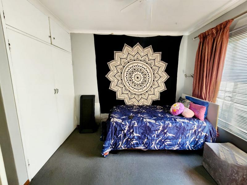 To Let 4 Bedroom Property for Rent in Rooihuiskraal Gauteng