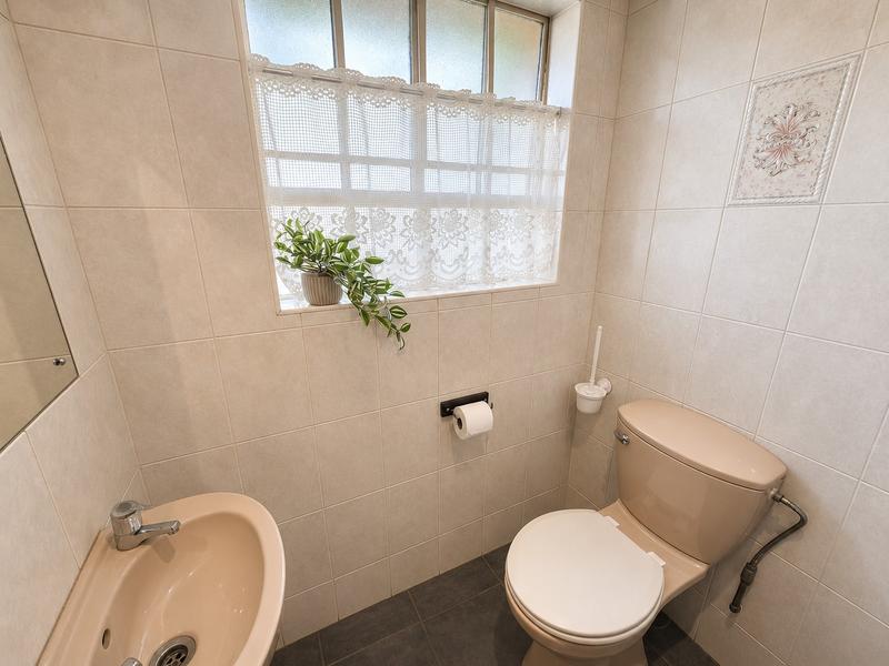 4 Bedroom Property for Sale in Elardus Park Gauteng