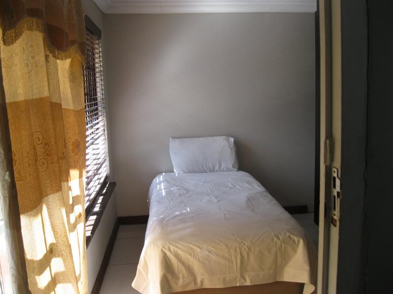 To Let 3 Bedroom Property for Rent in Eastwood Gauteng