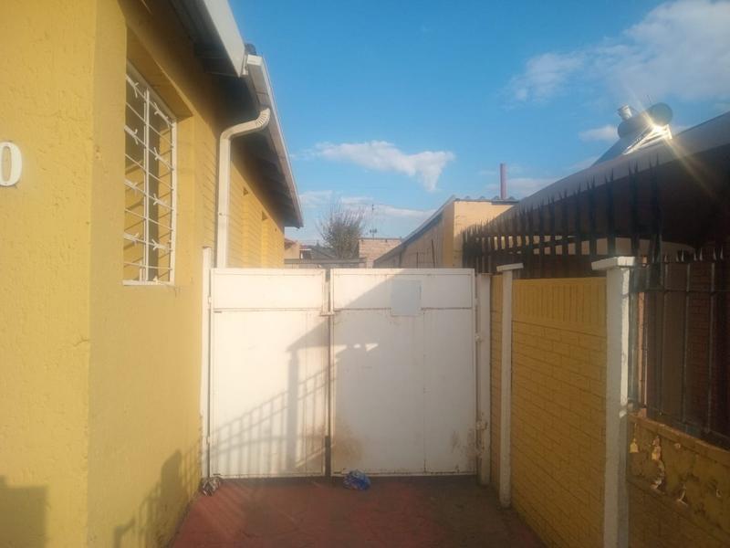 3 Bedroom Property for Sale in Coronationville Gauteng