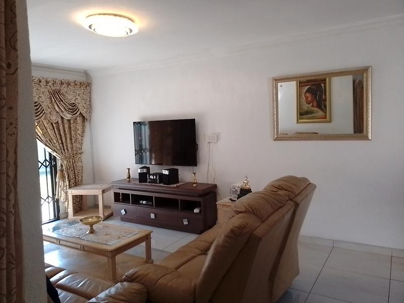 4 Bedroom Property for Sale in Albertsdal Gauteng