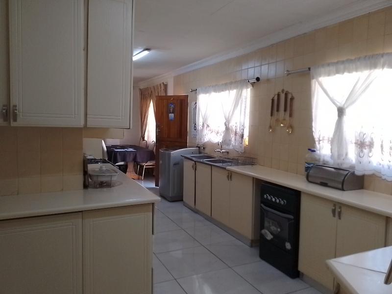 4 Bedroom Property for Sale in Albertsdal Gauteng