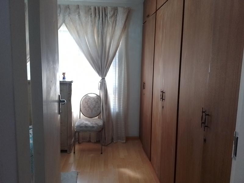 4 Bedroom Property for Sale in Albertsdal Gauteng