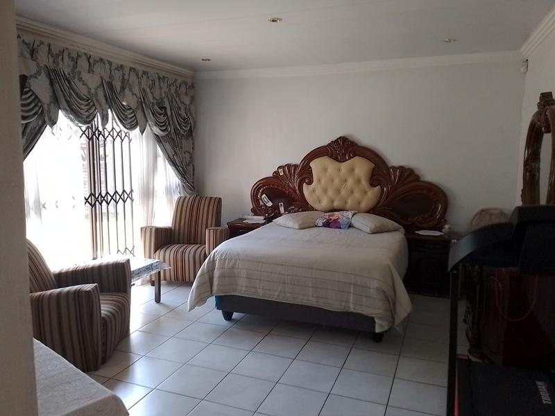 4 Bedroom Property for Sale in Albertsdal Gauteng