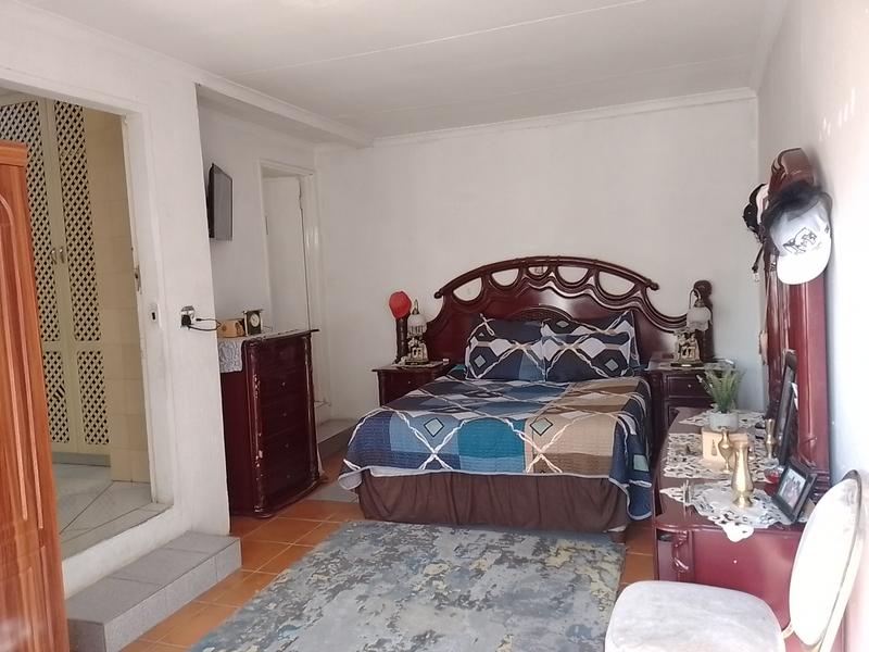 4 Bedroom Property for Sale in Albertsdal Gauteng