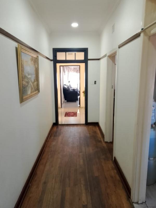 4 Bedroom Property for Sale in Linmeyer Gauteng