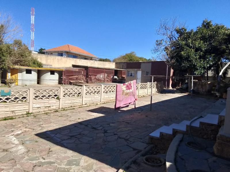 4 Bedroom Property for Sale in Linmeyer Gauteng