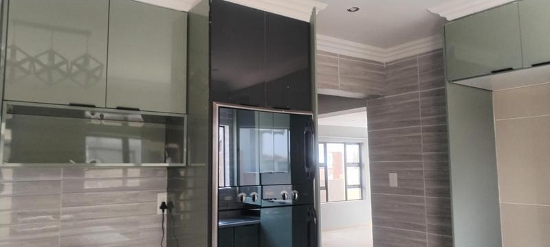 4 Bedroom Property for Sale in Wildtuinpark Gauteng