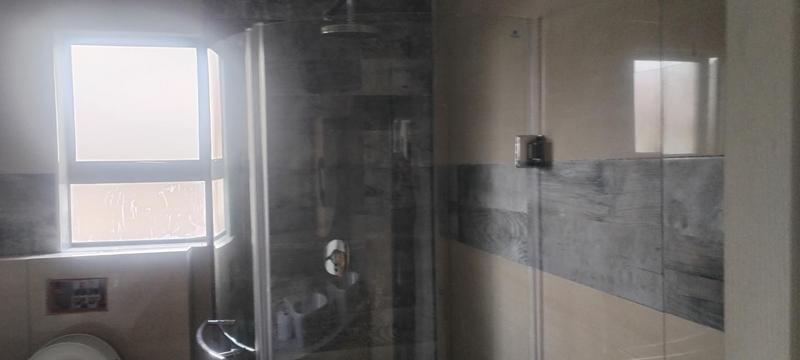 4 Bedroom Property for Sale in Wildtuinpark Gauteng