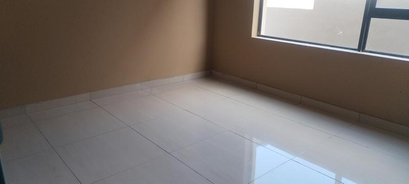 4 Bedroom Property for Sale in Wildtuinpark Gauteng