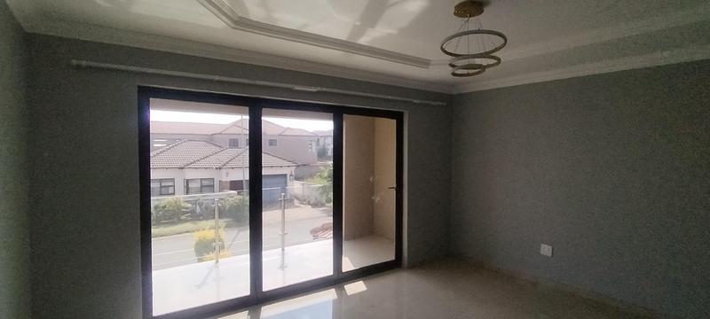 4 Bedroom Property for Sale in Wildtuinpark Gauteng