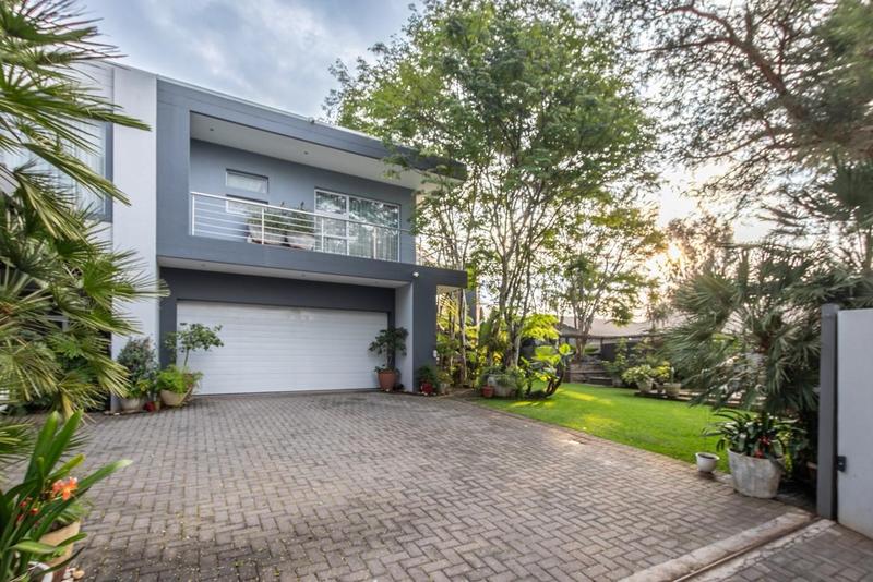 To Let 5 Bedroom Property for Rent in Homes Haven Gauteng