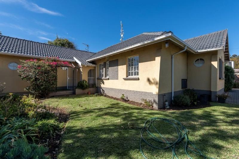 2 Bedroom Property for Sale in Linmeyer Gauteng