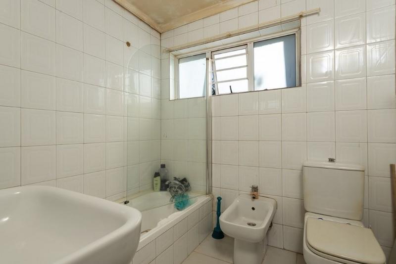 2 Bedroom Property for Sale in Linmeyer Gauteng