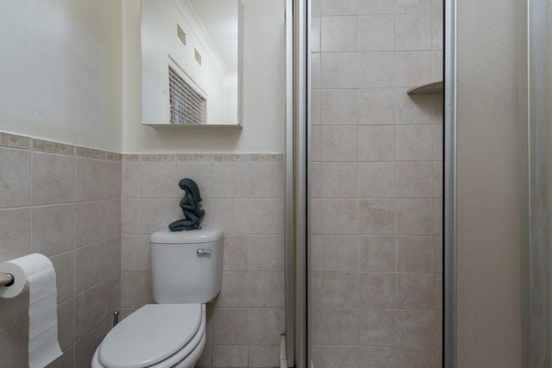 2 Bedroom Property for Sale in Linmeyer Gauteng