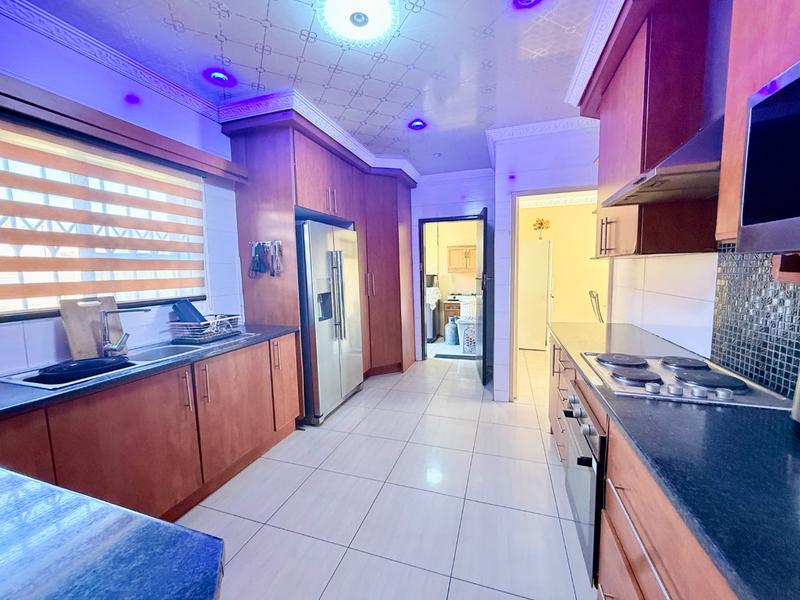 3 Bedroom Property for Sale in Vanderbijlpark CW 4 Gauteng