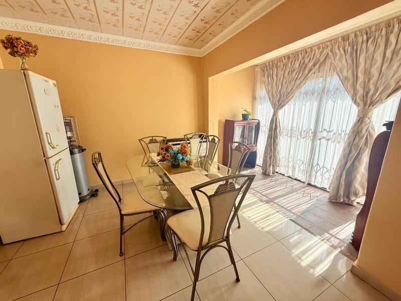 3 Bedroom Property for Sale in Vanderbijlpark CW 4 Gauteng
