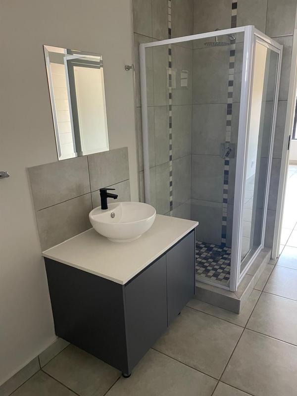 3 Bedroom Property for Sale in Raslouw Gauteng