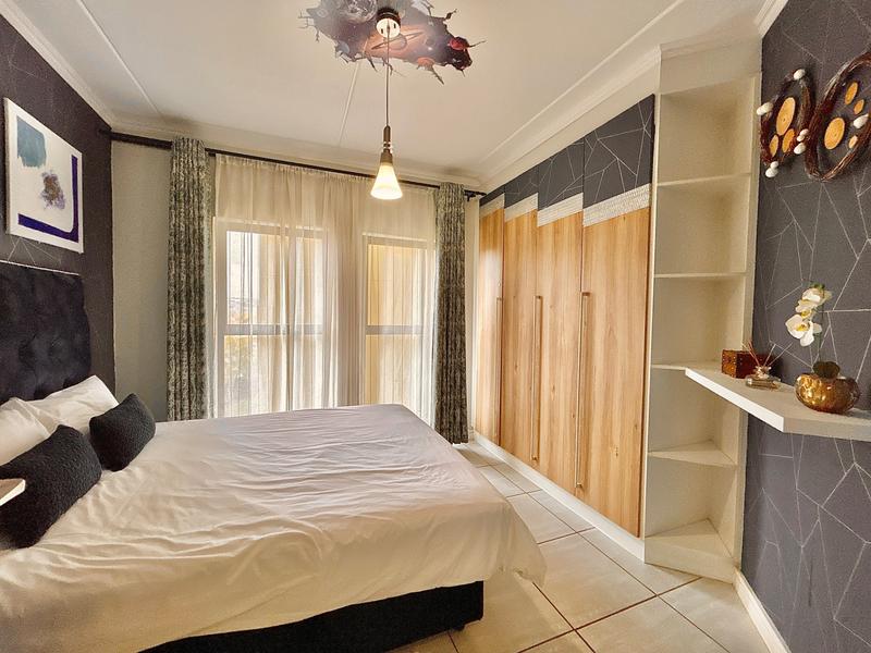 To Let 3 Bedroom Property for Rent in Waterfall Gauteng