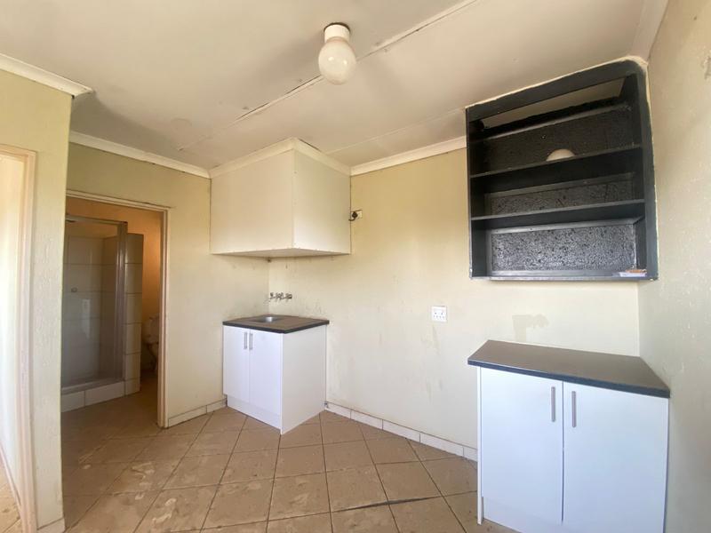 To Let 1 Bedroom Property for Rent in Randfontein Gauteng