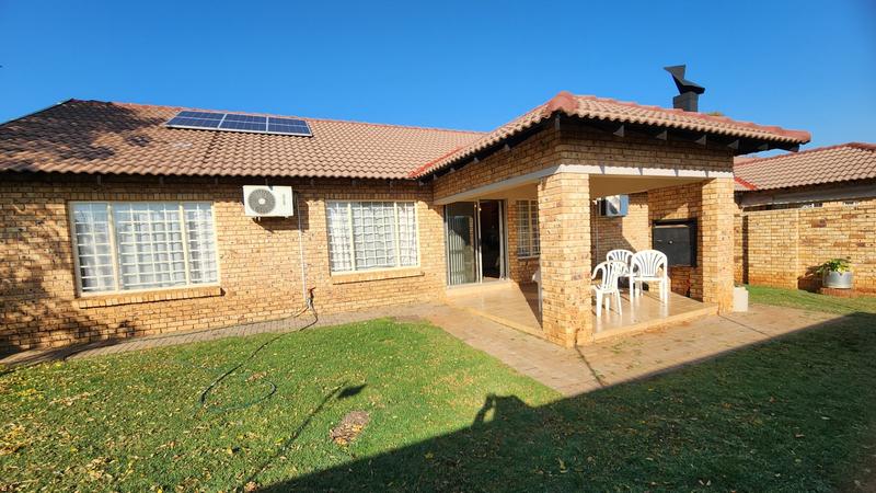 3 Bedroom Property for Sale in Annlin Gauteng