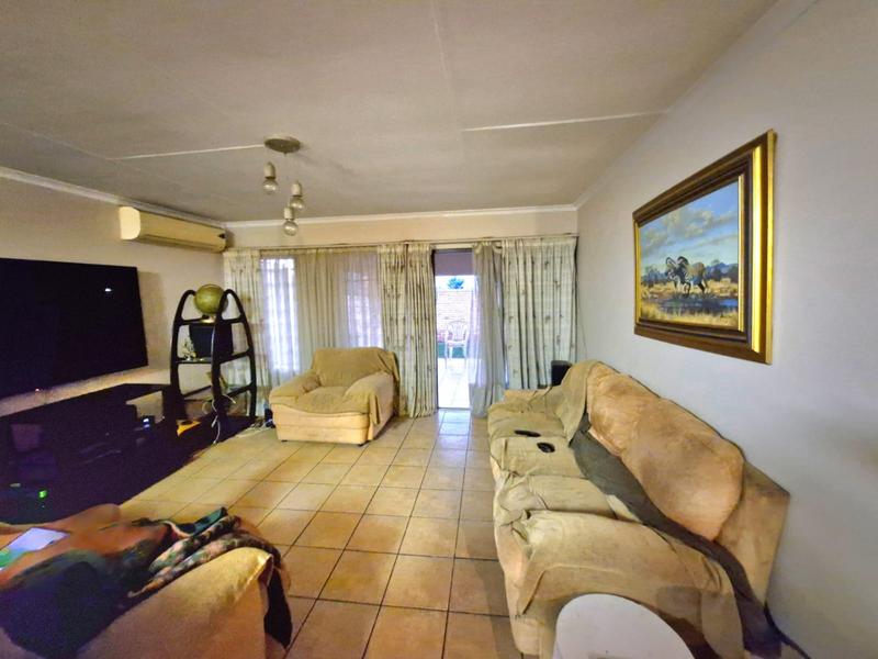3 Bedroom Property for Sale in Annlin Gauteng
