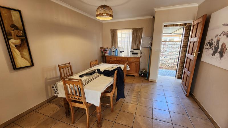 3 Bedroom Property for Sale in Annlin Gauteng
