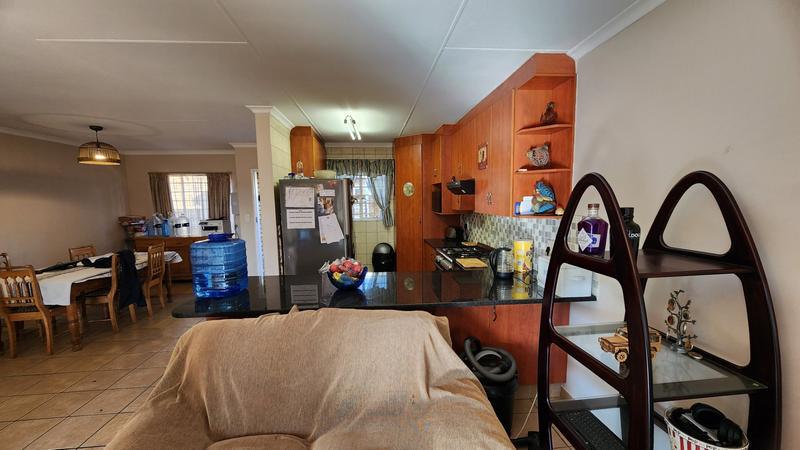 3 Bedroom Property for Sale in Annlin Gauteng