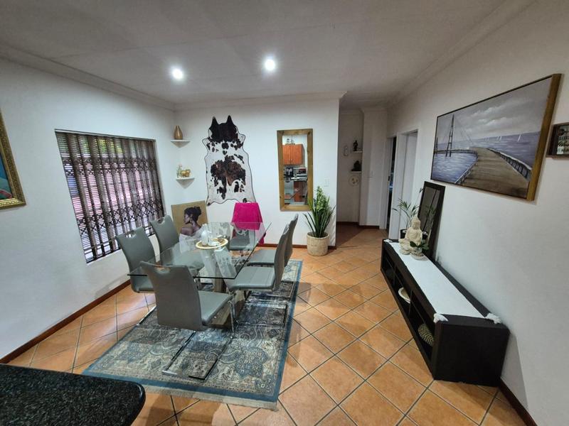 2 Bedroom Property for Sale in Florauna Gauteng
