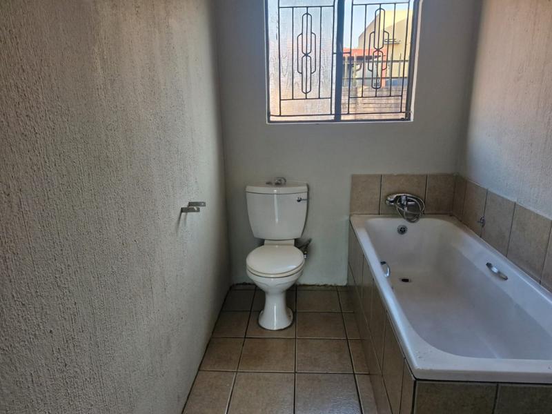 3 Bedroom Property for Sale in The Orchards Gauteng