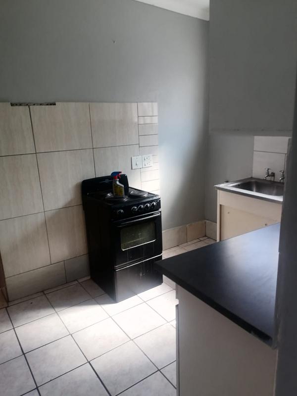 1 Bedroom Property for Sale in Illiondale Gauteng