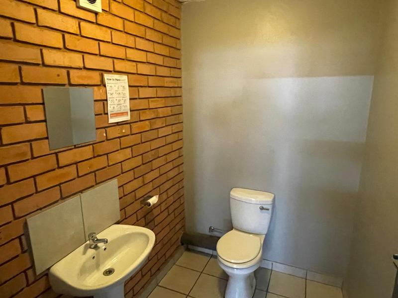 To Let Commercial Property for Rent in Hennopspark Gauteng