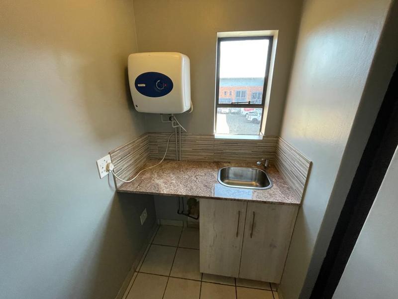 To Let Commercial Property for Rent in Hennopspark Gauteng