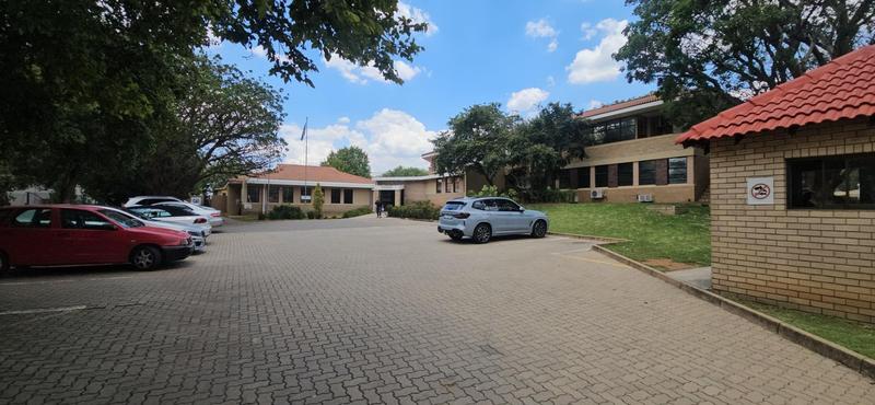 To Let Commercial Property for Rent in Randjespark Gauteng