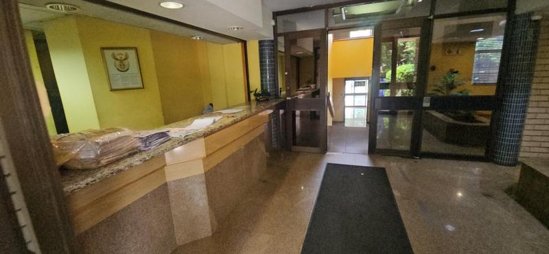 To Let Commercial Property for Rent in Randjespark Gauteng