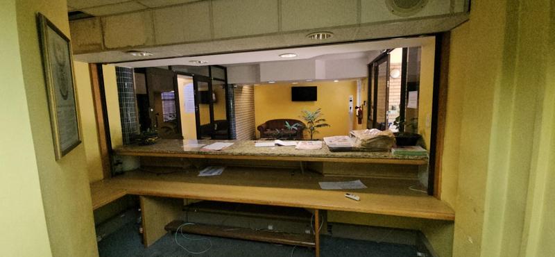 To Let Commercial Property for Rent in Randjespark Gauteng