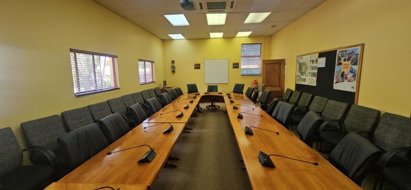 To Let Commercial Property for Rent in Randjespark Gauteng