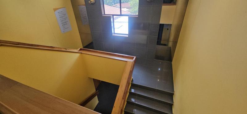 To Let Commercial Property for Rent in Randjespark Gauteng