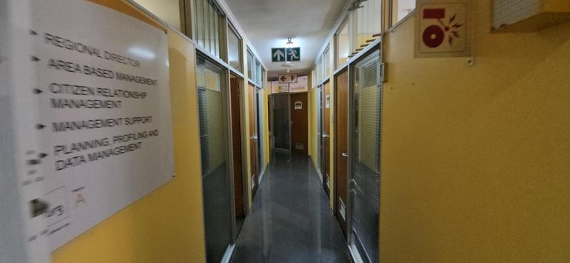 To Let Commercial Property for Rent in Randjespark Gauteng