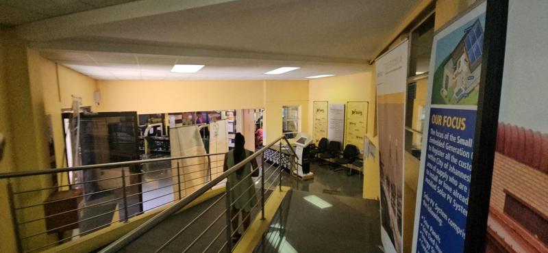 To Let Commercial Property for Rent in Randjespark Gauteng