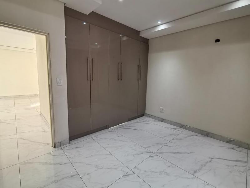 To Let 5 Bedroom Property for Rent in Bedfordview Gauteng