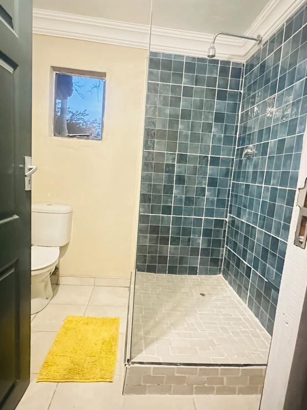 1 Bedroom Property for Sale in Chartwell Gauteng
