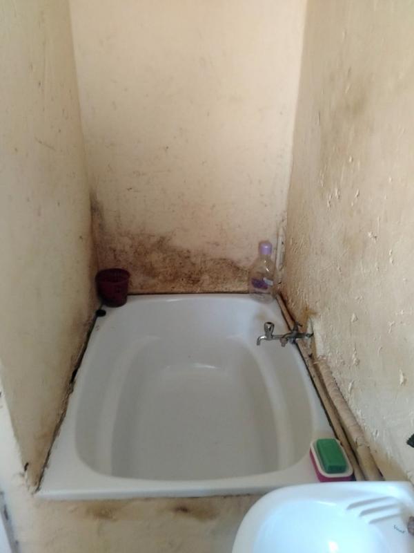 2 Bedroom Property for Sale in Lufhereng Gauteng