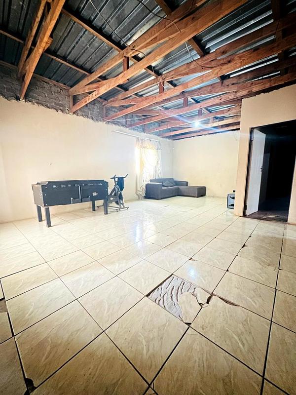 3 Bedroom Property for Sale in Simunye Gauteng